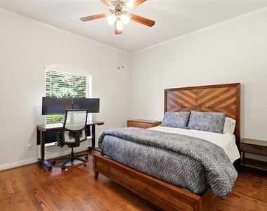 6302 Warm Mist Lane - Photo Thumbnail 11