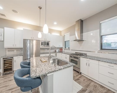 1717 Annex Avenue - Photo Thumbnail 11