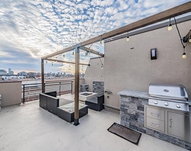 1717 Annex Avenue - Photo Thumbnail 3