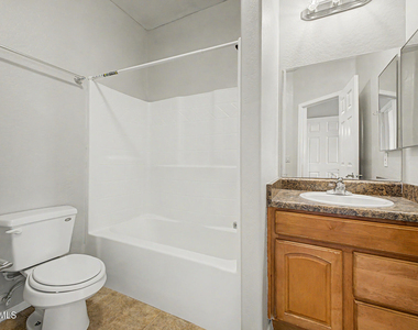15237 S Moon Valley Road - Photo Thumbnail 19
