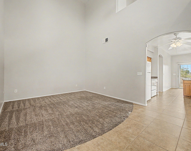 15237 S Moon Valley Road - Photo Thumbnail 8