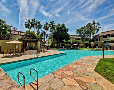 1331 W Baseline Road - Photo Thumbnail 35
