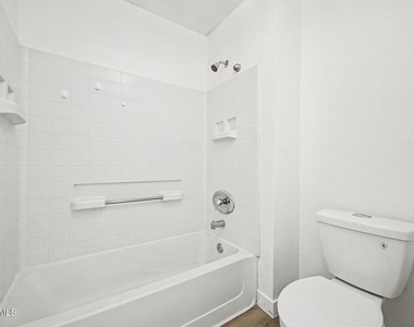 1331 W Baseline Road - Photo Thumbnail 19