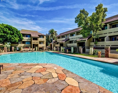 1331 W Baseline Road - Photo Thumbnail 36