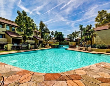 1331 W Baseline Road - Photo Thumbnail 38