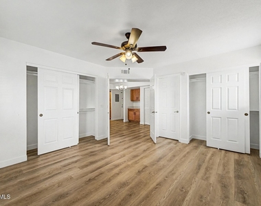 1331 W Baseline Road - Photo Thumbnail 21