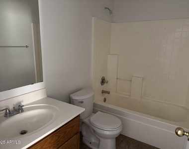 8144 W Watkins Street - Photo Thumbnail 18
