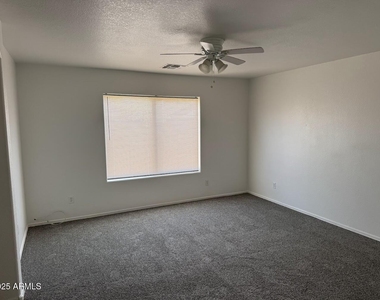 8144 W Watkins Street - Photo Thumbnail 11