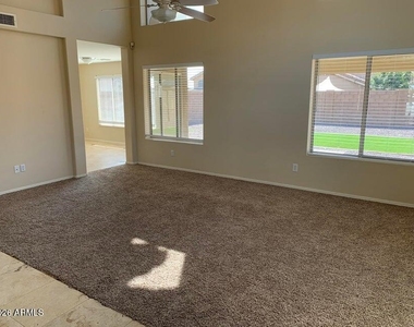 15071 W Heritage Oak Way - Photo Thumbnail 1