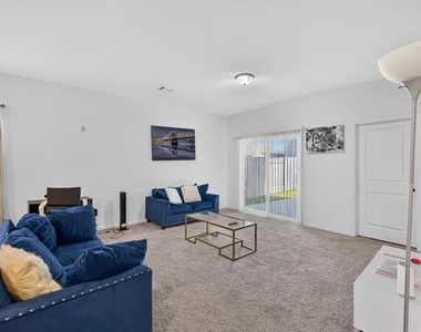 13435 Wembley Heights Drive - Photo Thumbnail 13