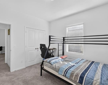 13435 Wembley Heights Drive - Photo Thumbnail 18