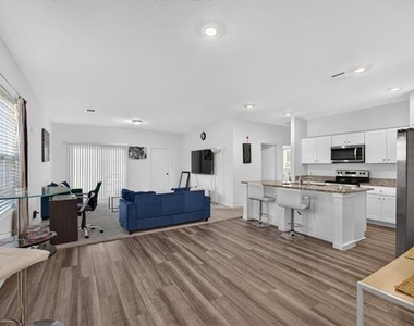 13435 Wembley Heights Drive - Photo Thumbnail 7