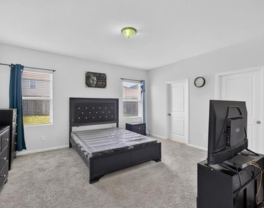 13435 Wembley Heights Drive - Photo Thumbnail 19