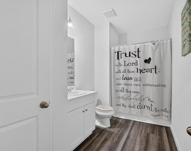 13435 Wembley Heights Drive - Photo Thumbnail 21