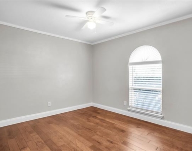 6921 Windy Hill Road - Photo Thumbnail 14