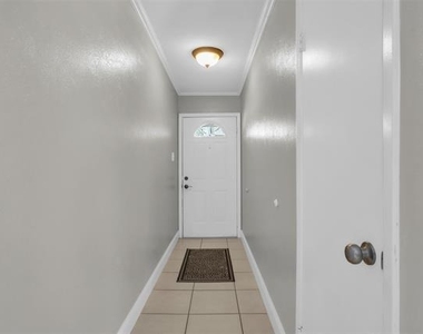 6921 Windy Hill Road - Photo Thumbnail 5