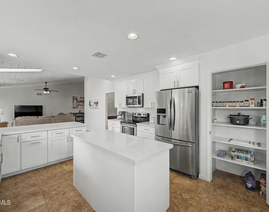 2445 S Catarina -- - Photo Thumbnail 11
