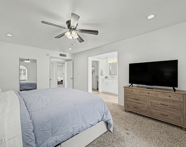2445 S Catarina -- - Photo Thumbnail 15