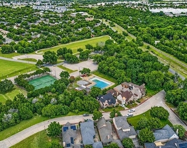 508 Phillip Drive - Photo Thumbnail 26