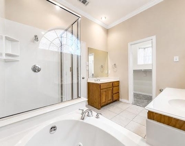 508 Phillip Drive - Photo Thumbnail 14