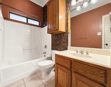 508 Phillip Drive - Photo Thumbnail 27
