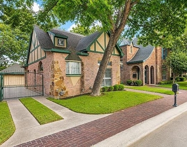 508 Phillip Drive - Photo Thumbnail 1