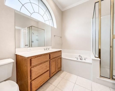 508 Phillip Drive - Photo Thumbnail 16