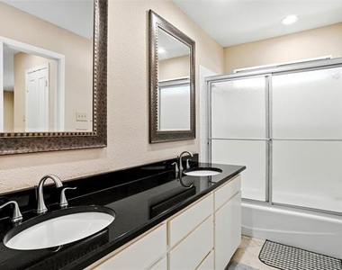 4861 Ledgestone Court - Photo Thumbnail 7