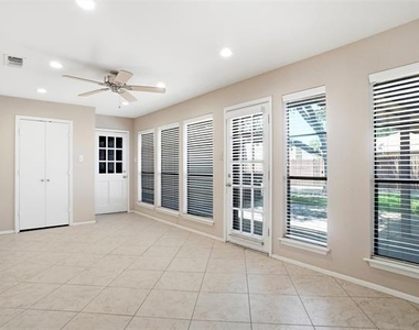 4861 Ledgestone Court - Photo Thumbnail 5