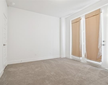 714 Resort Drive - Photo Thumbnail 20