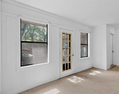 7517 Crosstimbers Lane - Photo Thumbnail 24