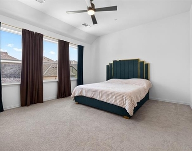 8900 Magnet Drive - Photo Thumbnail 15
