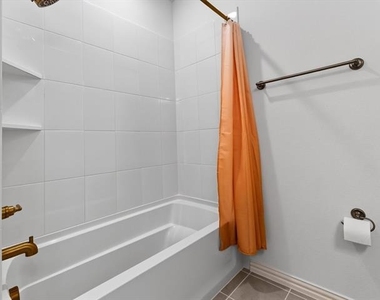 8900 Magnet Drive - Photo Thumbnail 22