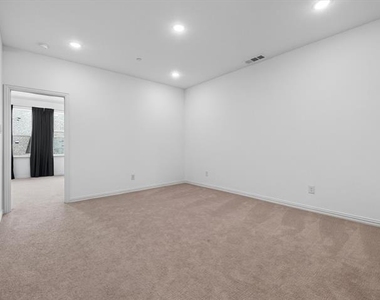 8900 Magnet Drive - Photo Thumbnail 13