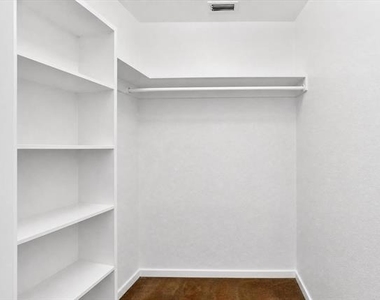 3721 El Campo Avenue - Photo Thumbnail 14