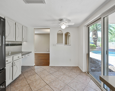 324 W Willow Avenue - Photo Thumbnail 15