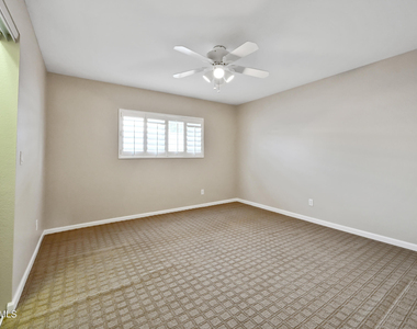 324 W Willow Avenue - Photo Thumbnail 24