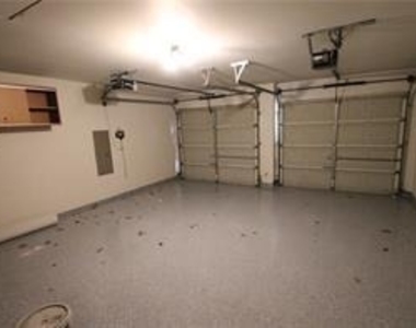 8505 Timber Crest Ct - Photo Thumbnail 18