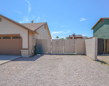 9315 E Dallas Street - Photo Thumbnail 2