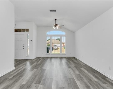 7321 Grass Valley Trail - Photo Thumbnail 3
