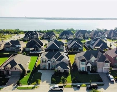 1319 Divine Rose Way - Photo Thumbnail 1