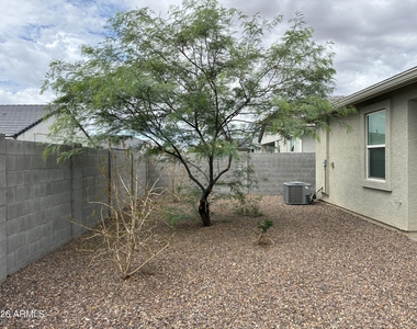 18357 W Artemisa Avenue - Photo Thumbnail 33