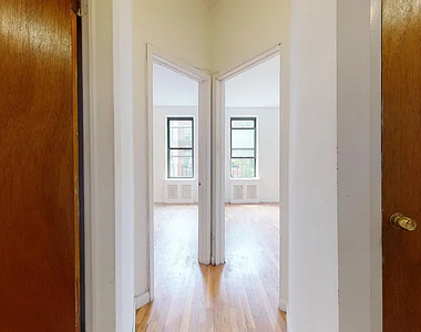 309 East 90th Street - Photo Thumbnail 5