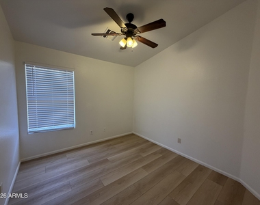 1225 N 159th Drive - Photo Thumbnail 4