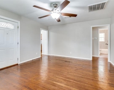 118 Nichols Street - Photo Thumbnail 1