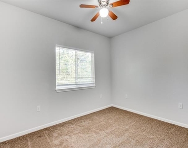 751 Pipeline Court - Photo Thumbnail 17