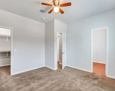 751 Pipeline Court - Photo Thumbnail 14