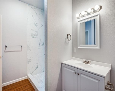 751 Pipeline Court - Photo Thumbnail 21