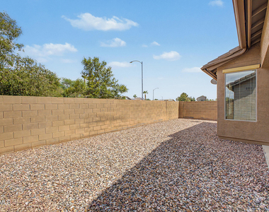 15155 N 145th Avenue - Photo Thumbnail 34