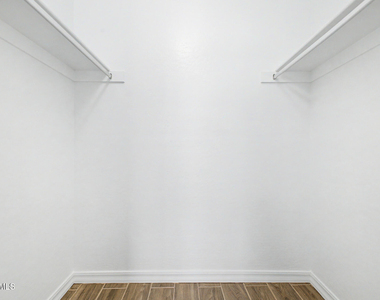 15155 N 145th Avenue - Photo Thumbnail 22